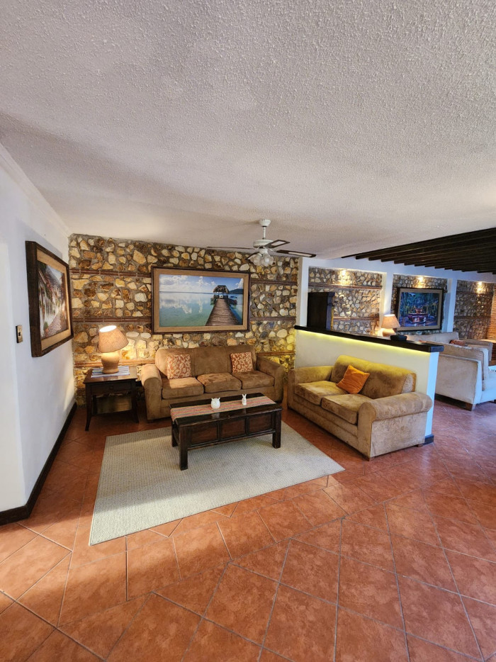 Casa en VENTA Zona 11, Sector Las Charcas. - Miniatura 4