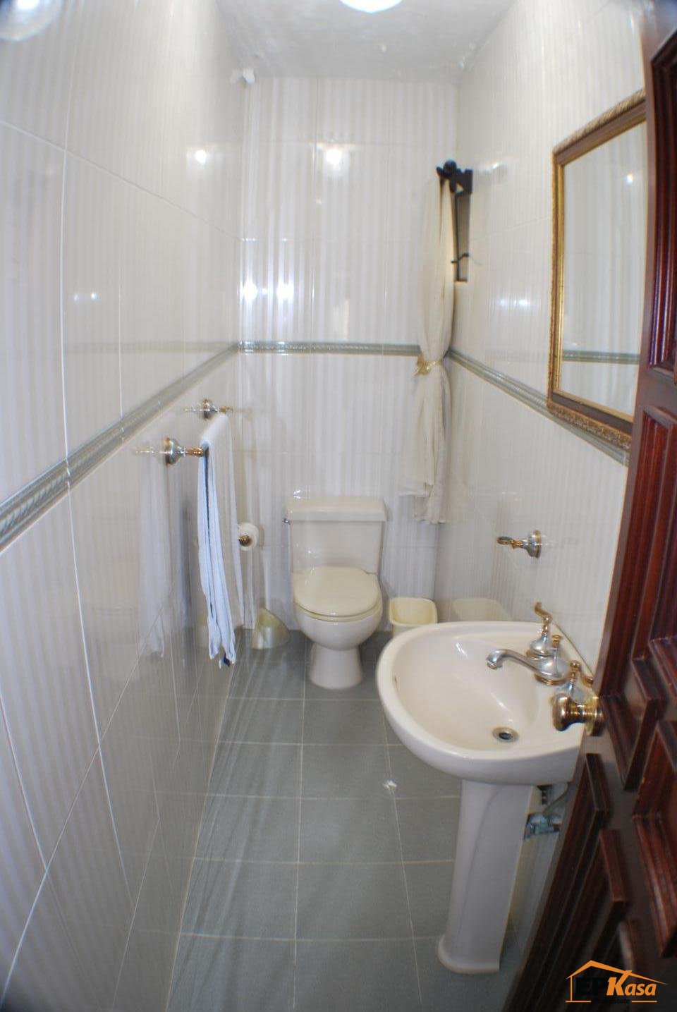 Casa amueblada con piscina de renta en Cerro Hermoso. — foto 8