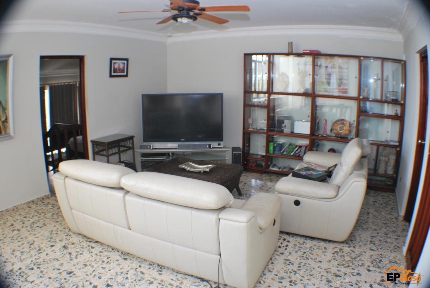 Casa amueblada con piscina de renta en Cerro Hermoso. — foto 11