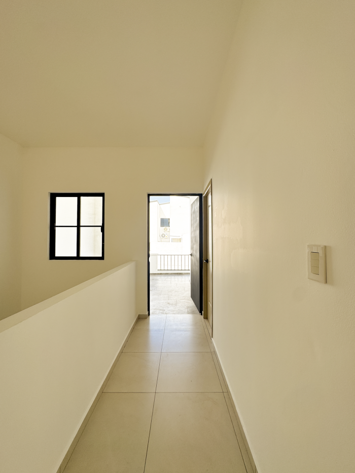 Casa con amplio jardín en venta o alquiler Res Antibes - 19
