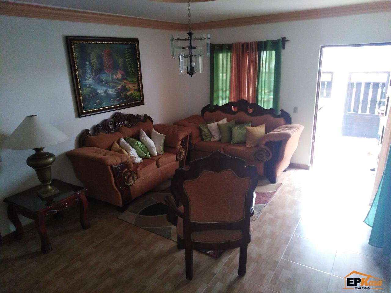 Amplia Casa en venta en Jarabacoa