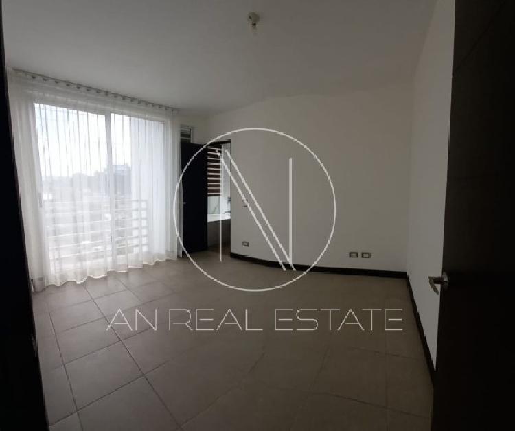 APARTAMENTO EN RENTA EN CAES