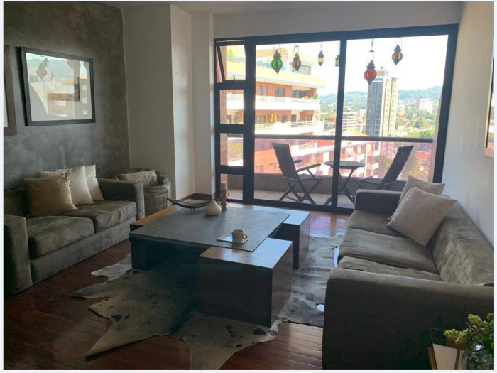 En Alquiler Apartamento amueblado en Zona 10 — foto 5