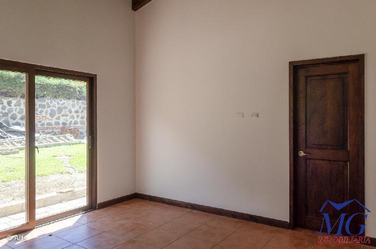 VENDO CASA AMAZONA EN CONDOMINIO CORTIJO DE LAS FLORES — foto 4