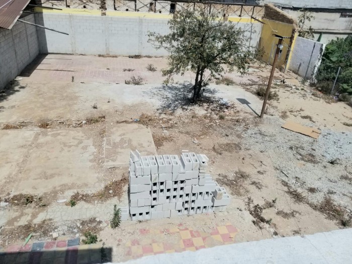 VENDO CASA CON TERRENO EN ZONA 8 — foto 2