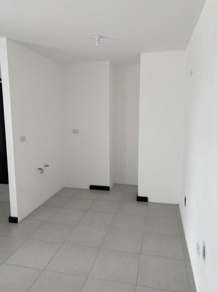 Vendo apartamento en zona 7 — foto 4
