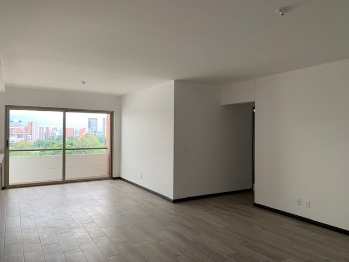 Apartamento en venta en zona 14 Plaza Segheria - Miniatura 6