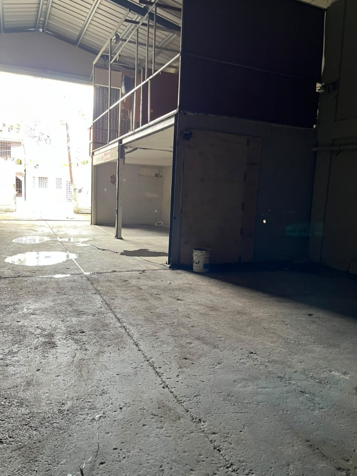 Nave Comercial Industrial en renta en Villa Agricola - 3