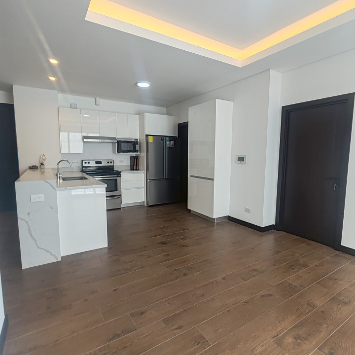 Apartamento en renta en Lirios de Cayala zona 16 - Image 4