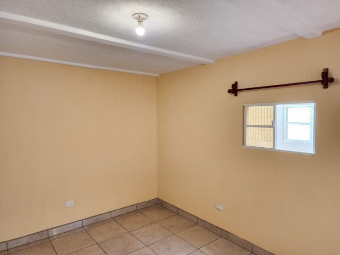 Apartamento en Alquiler Zona 12 Guatemala - Miniatura 9