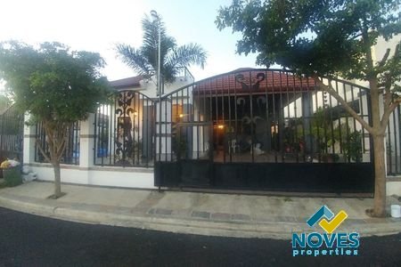 Casa en venta en Villa Caroly, Moca - 2
