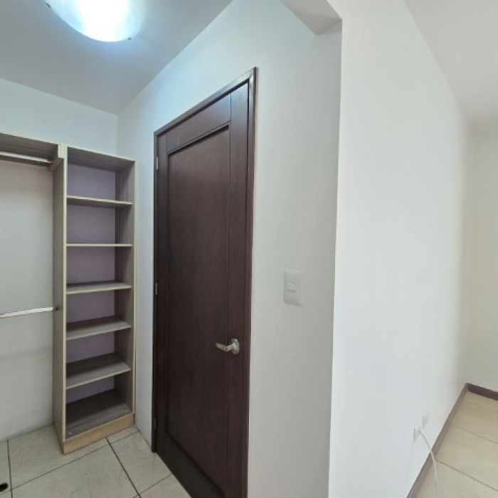 Apartamento en Alquiler Pórtico Zona 7 Guatemala - Miniatura 11