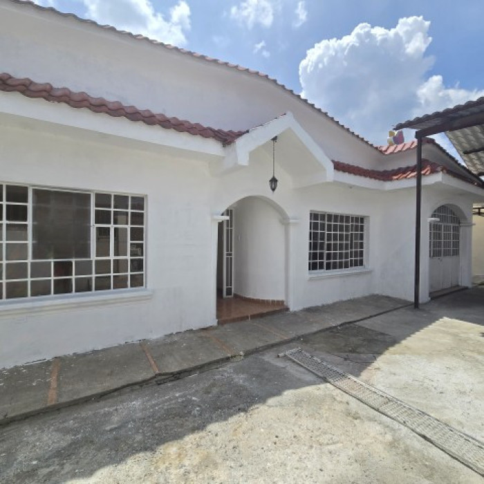 Casa en Renta para Negocio u Oficinas Zona 12 Guatemala — foto 3