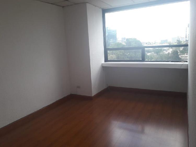 Plus Real Estate renta oficina en zona 10