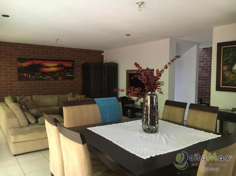 Alquiler Casa en Condominio excelente ubicación zona 16 - Image 1