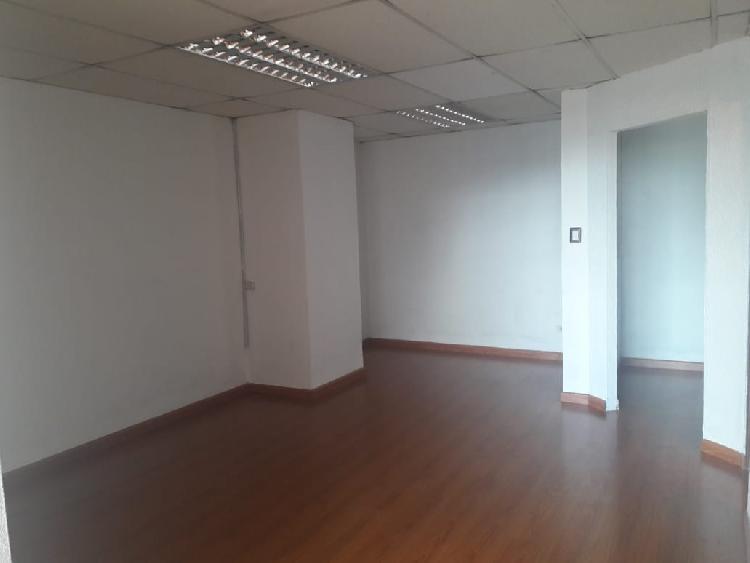 Plus Real Estate renta oficina en zona 10