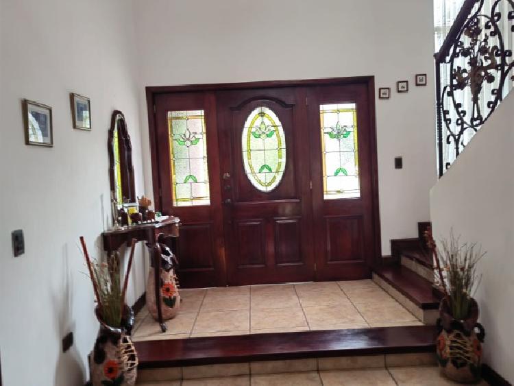 CASA EN VENTA EN ZONA 16 RESIDENCIALES SAN NICOLAS 2 — foto 2