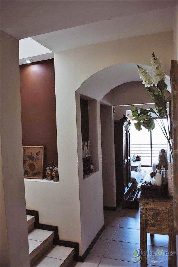 Venta de linda casa en zona 16 - Miniatura 11