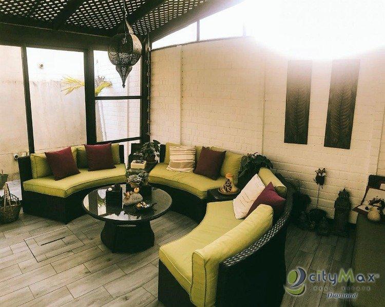 Venta de linda casa en zona 16 - Image 4