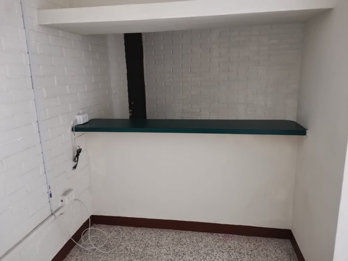 Rento cómoda oficina en excelente ubicación de zona 9. — foto 7