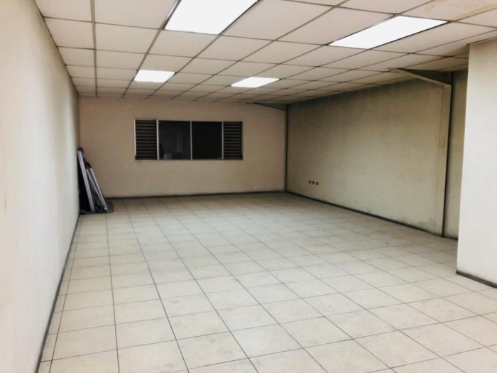 Ofi Bodega en venta en zona 12 Aguilar Batres - Miniatura 2