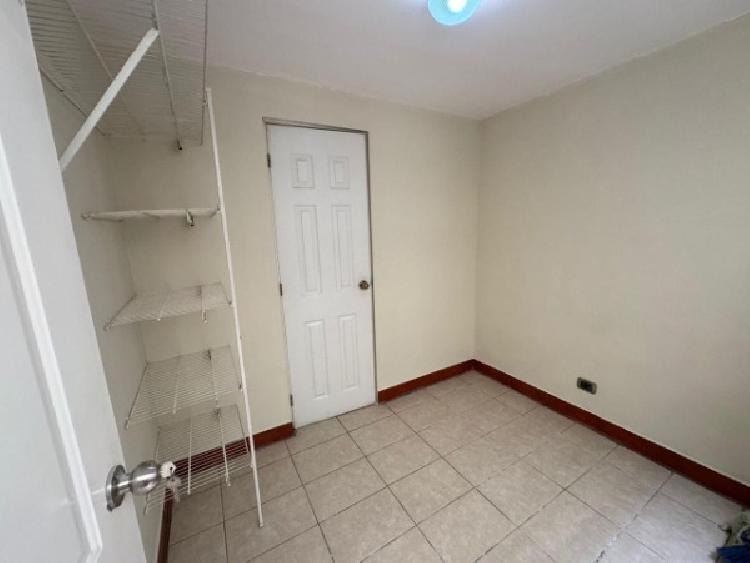 Casa en Venta zona 14 / Jardín de la Villa — foto 8