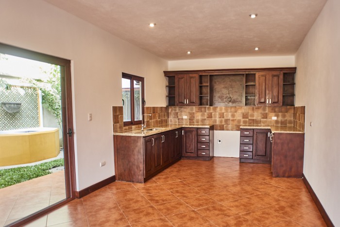 Casa (PB) en VENTA, Condominio Los Franciscanos - Image 2