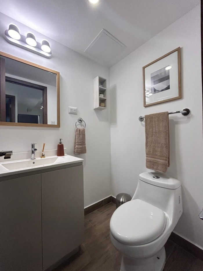 Apartamento en venta en zona 4 MODRA rentado — foto 3