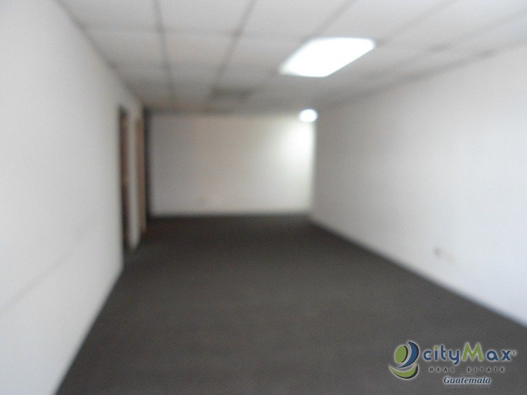 Oficina en renta en zona 10 empresarial exclusivo - Miniatura 3