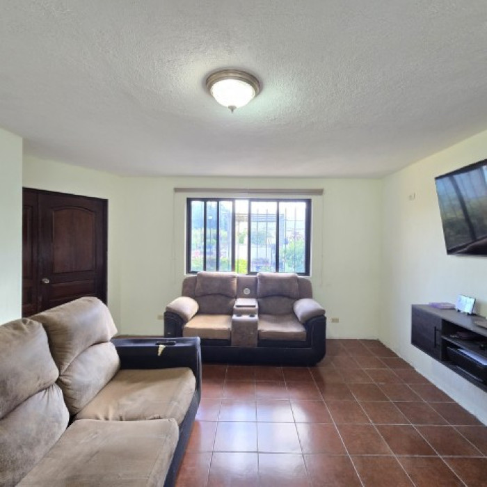 Casa con Jardín en Venta San Cristóbal afuera de garita - Miniatura 25
