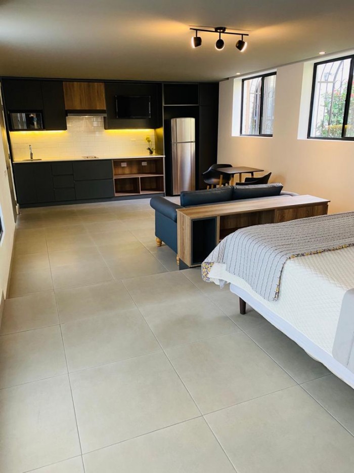 Hermoso Estudio a estrenar en Loma Linda - 1