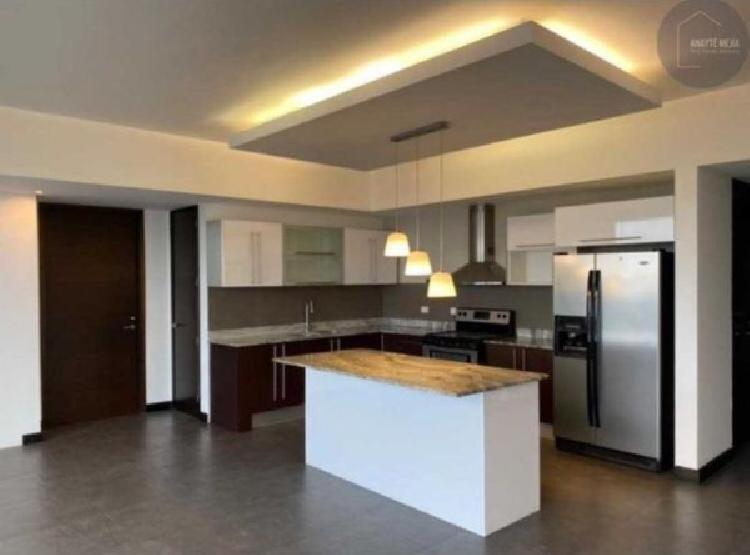 Apartamento en Renta en Edificio 19Diez, Zona 10 — foto 2