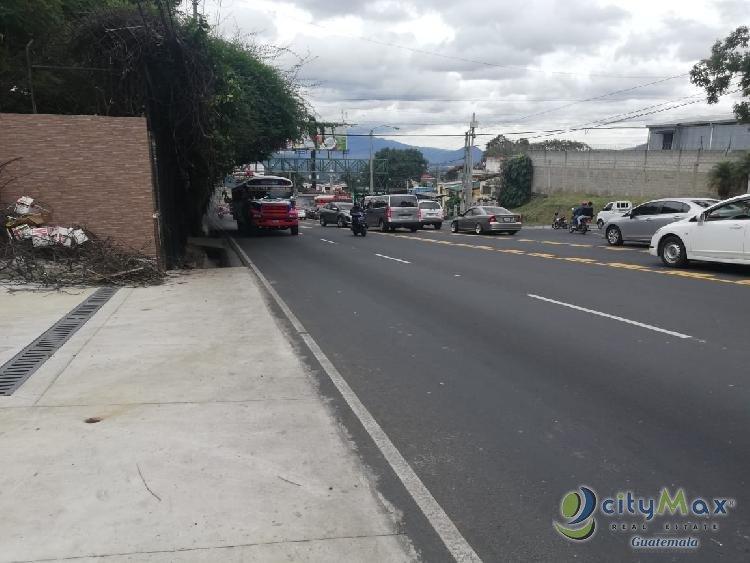 Alquiler d Local en Plaza Hincapie zona 13 - Miniatura 5