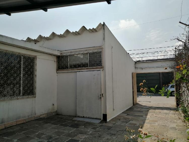 Plus Real Estate renta casa comercial en zona 9 - 14