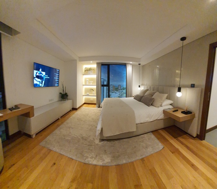 Apartamento con terraza en Zona 14 en VENTA - Miniatura 3
