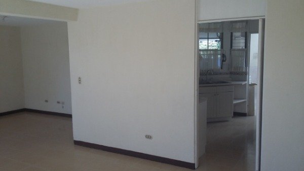 REMATO REMATO REMATO Casa 2 niveles! Carr.Salvador! — foto 5