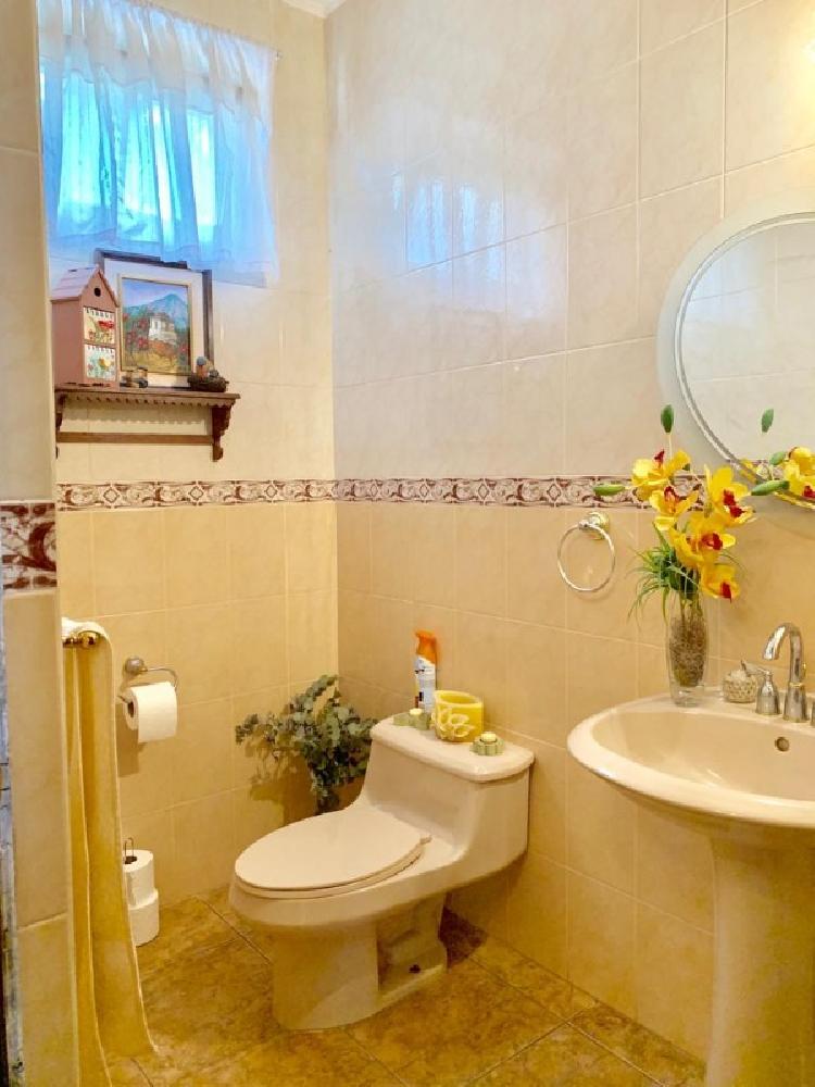 Casa en Venta en Carretera al Salvador en Casa y Campo — foto 2