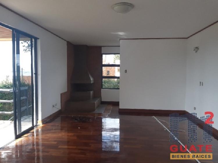 Casa de 650 m2 de construcción en Venta, Santa Catarina