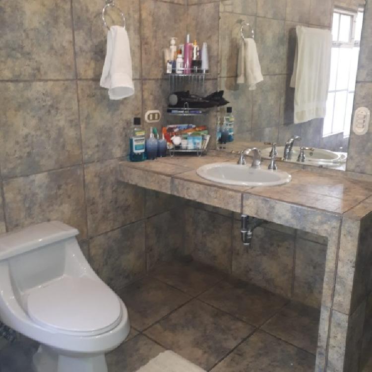 Vendo Casa remodelada en zona 16, Puerta de Hierro Ref — foto 6