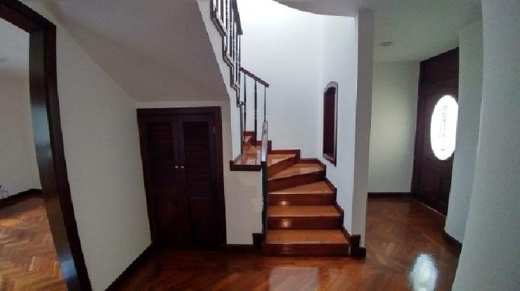 APARTAMENTO EN RENTA EN LA ZONA 10 / MI — foto 7