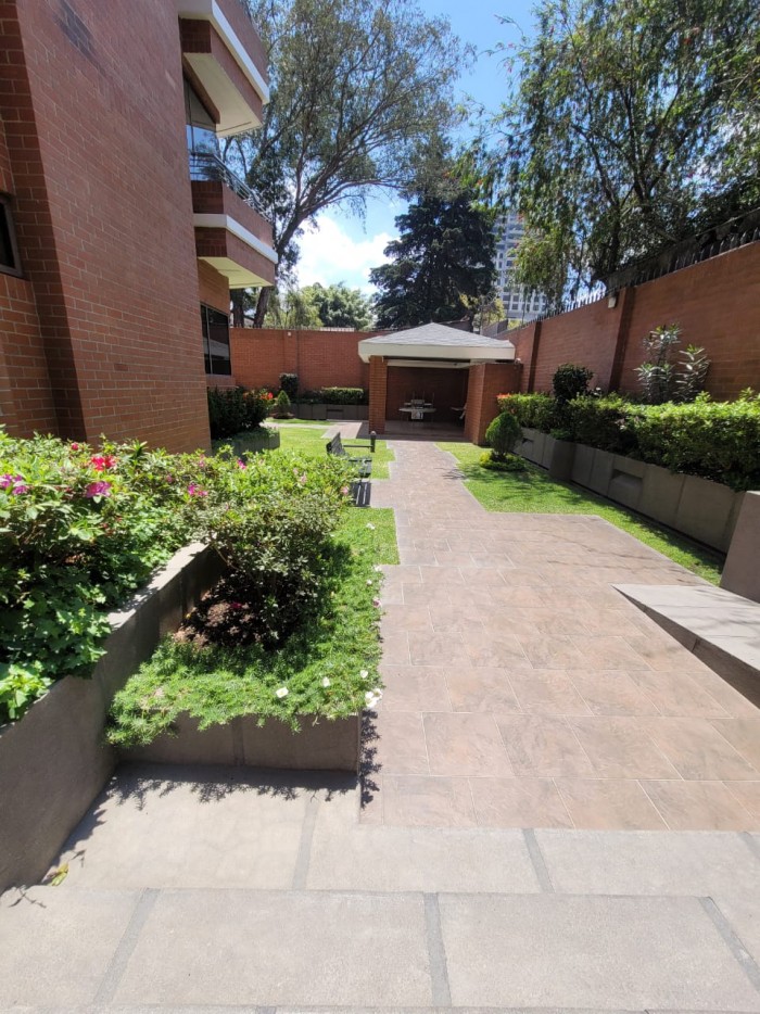 Apartamento en RENTA, zona 10 — foto 15