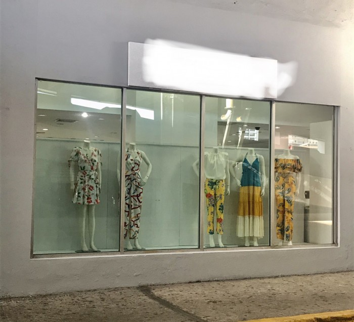 ALQUILER LOCAL COMERCIAL EN BELLA VISTA — foto 3