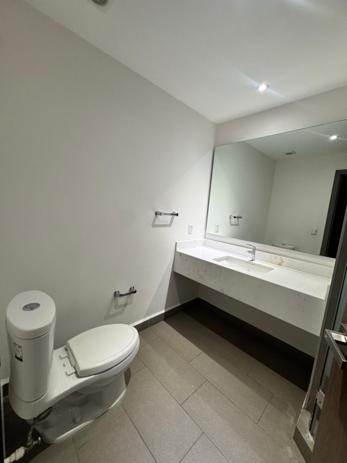 Departamento con balcón en Be Grand Alto Polanco - 10