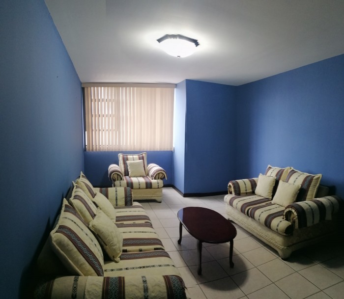 RENTO Apartamento Amueblado en zona 14 - Image 5