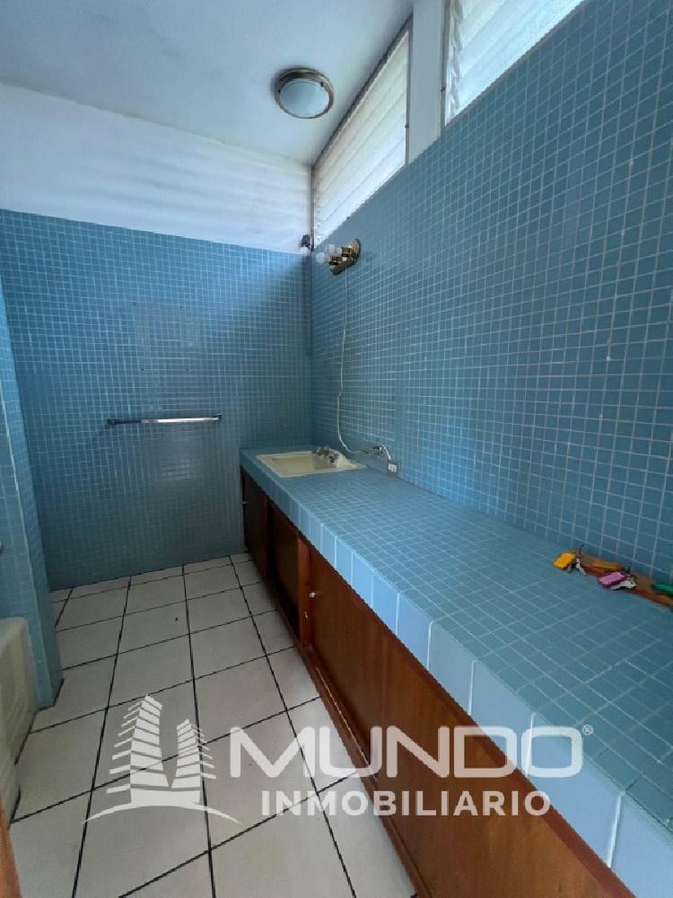 CASA IDEAL PARA OFICINAS EN RENTA ZONA 10 - 8