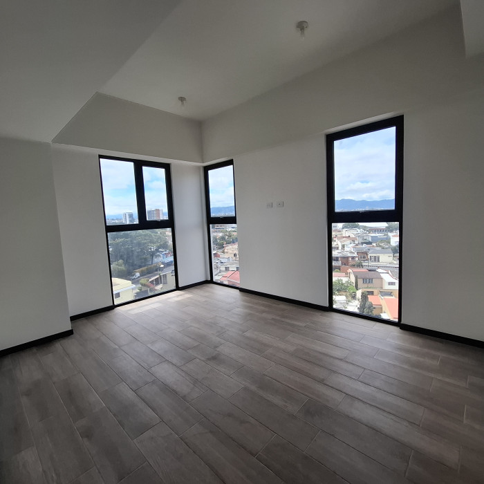 Renta de Apartamento en Altaire zona 11 Mariscal - Miniatura 9