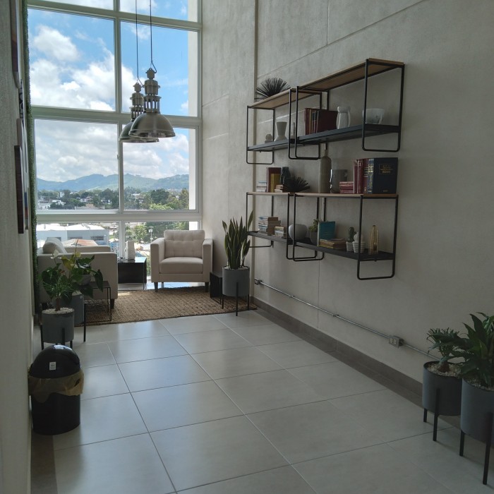 Apartamento en renta en nivel medio en zona 5
