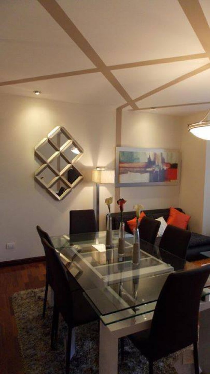Apartamento amueblado en RENTA y VENTA, zona 14 - Image 1