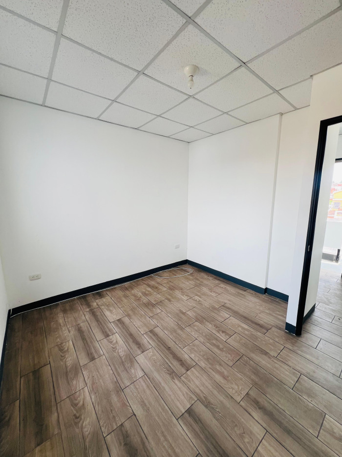 Apartamento en renta Catalina Villa Nueva - Miniatura 11