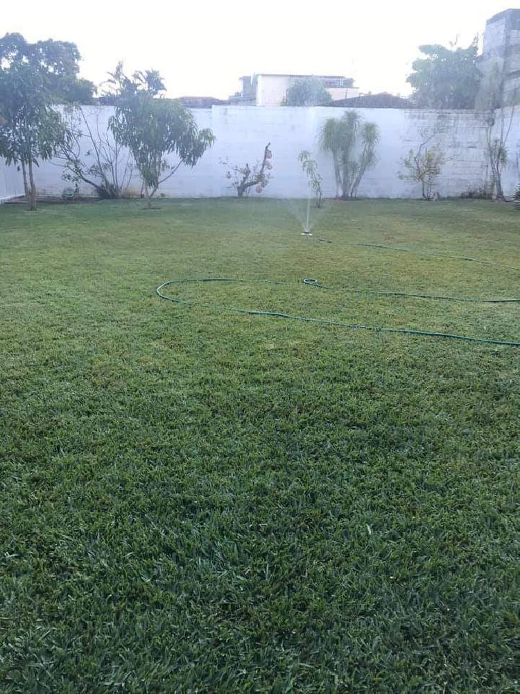 GANGA! Venta de casa con amplio jardín, San Cristobal - Miniatura 6